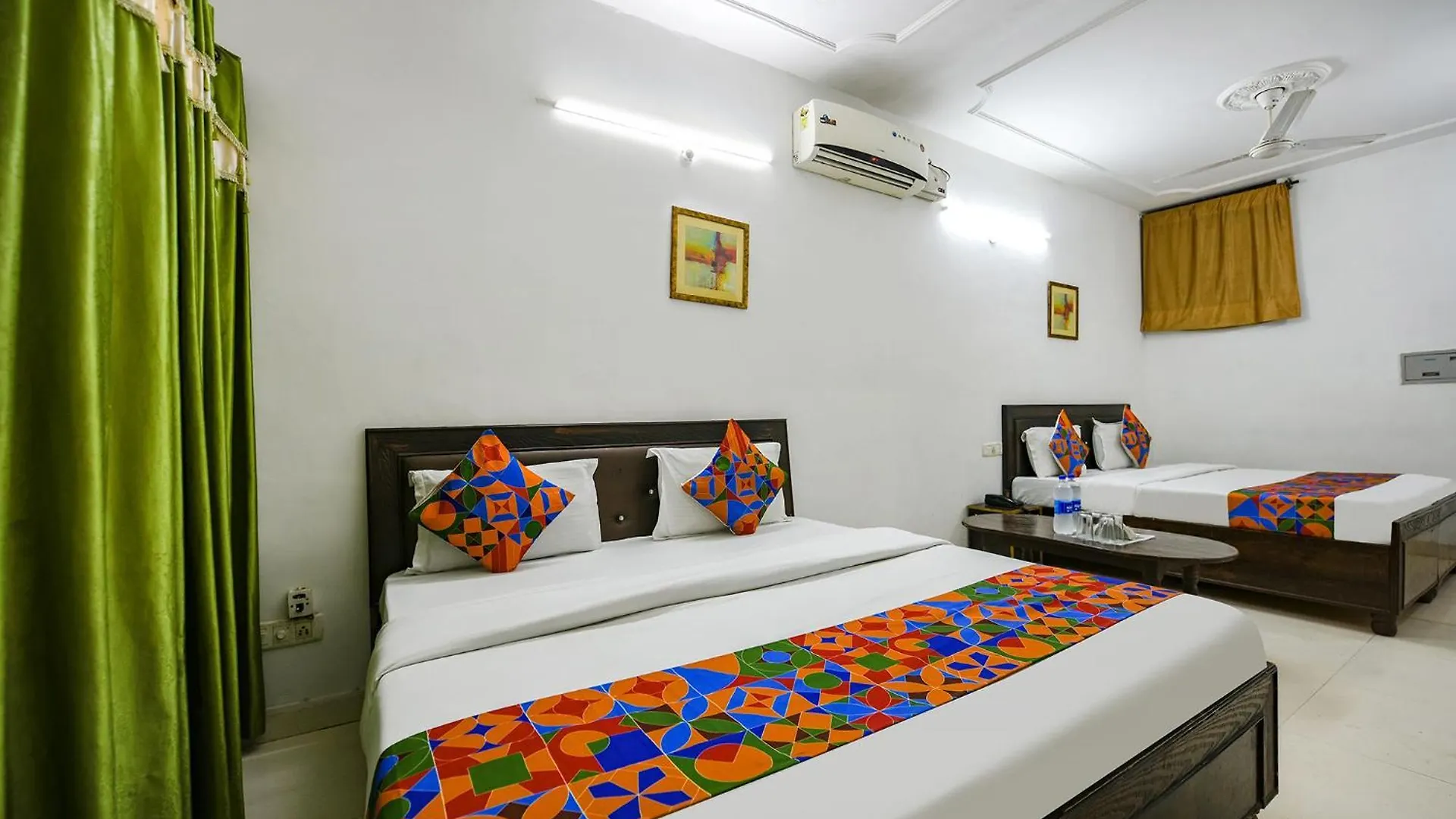 Fabexpress Diamond Sec 45 Hotel Chandigarh 3*,  India